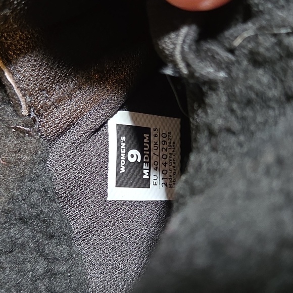 NWOB KURU ATOM Lumi Jet Black Athletic Shoes Size 9 - Picture 7 of 11